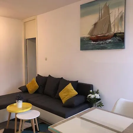 Petra Apartman *