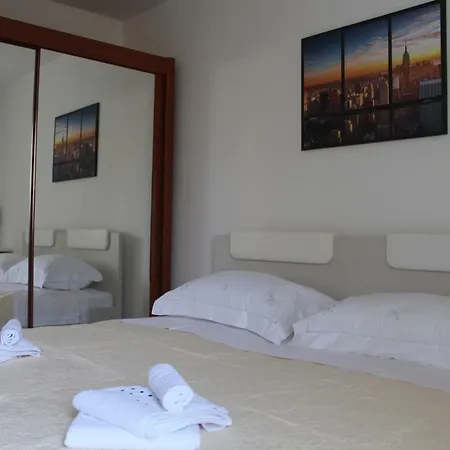 Petra Apartament Split